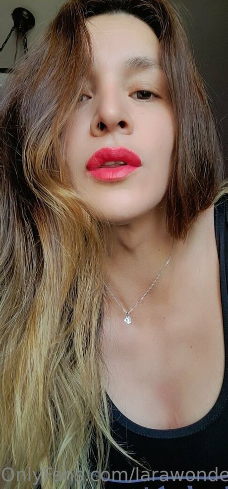 Foto di nudo di fuga di OnlyFans di Larawonder