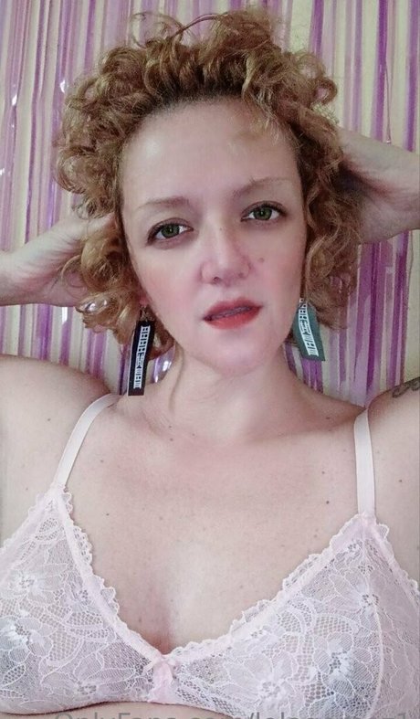 Foto di nudo di fuga di OnlyFans di Lolagomez1