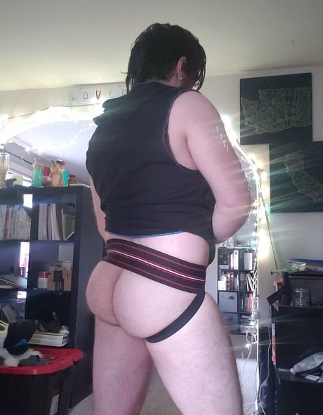 Foto di nudo di fuga di OnlyFans di Andymoto