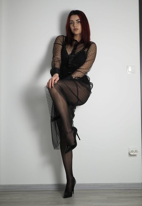 Foto di nudo di fuga di OnlyFans di Moniekulh