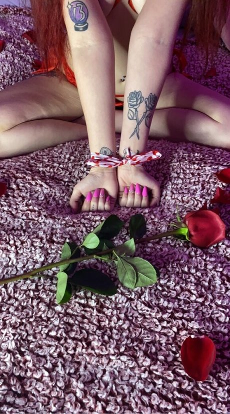 Foto di nudo di fuga di OnlyFans di Peachtaste