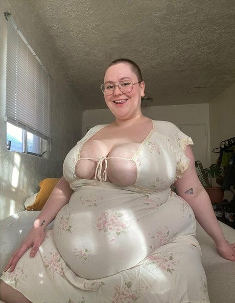 Bbwfrogprincess