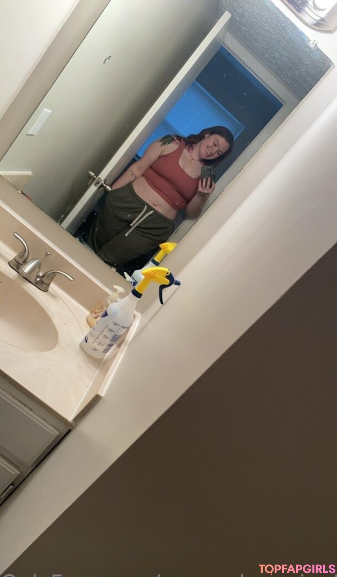 Foto di nudo di fuga di OnlyFans di Msrosalynquinn555 #24 Foto di nudo di fuga di OnlyFans di Msrosalynquinn555 #24