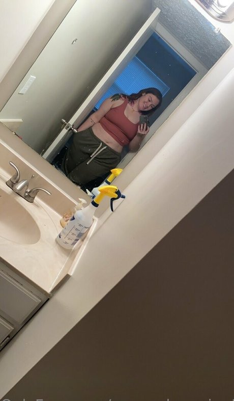 Msrosalynquinn555