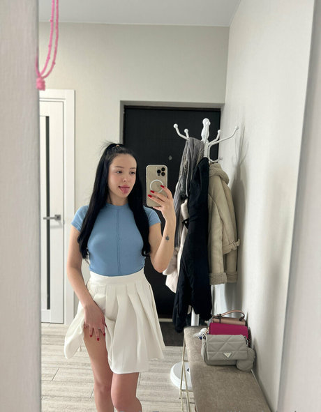 Foto di nudo di fuga di OnlyFans di Lilypinkglow