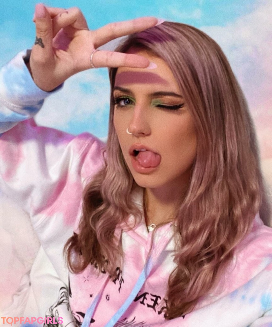 Foto di nudo di fuga di OnlyFans di Sophiesommers #101 Foto di nudo di fuga di OnlyFans di Sophiesommers #101