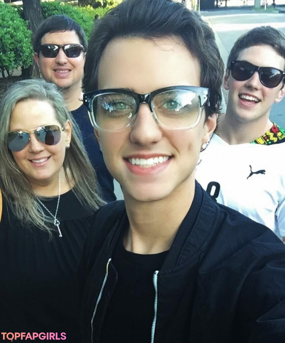 Foto di nudo di fuga di OnlyFans di Sophiesommers #13 Foto di nudo di fuga di OnlyFans di Sophiesommers #13