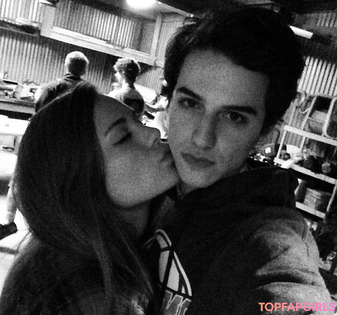 Foto di nudo di fuga di OnlyFans di Sophiesommers #42 Foto di nudo di fuga di OnlyFans di Sophiesommers #42