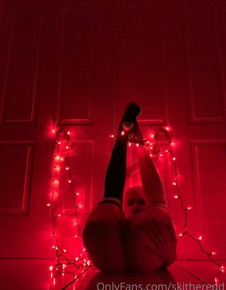 Foto di nudo di fuga di OnlyFans di Skiredd