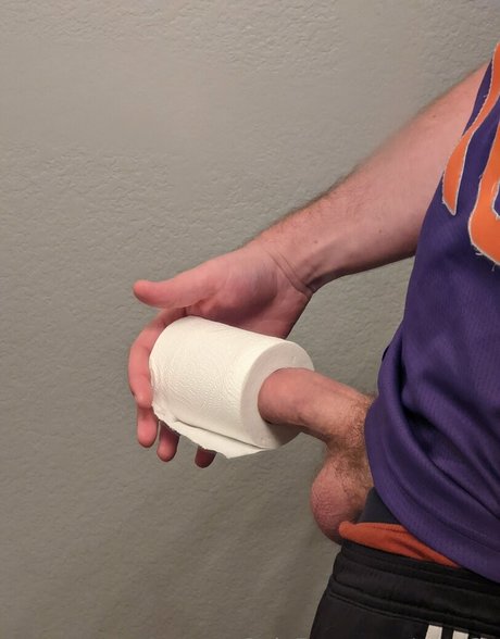 Foto di nudo di fuga di OnlyFans di Grav3y