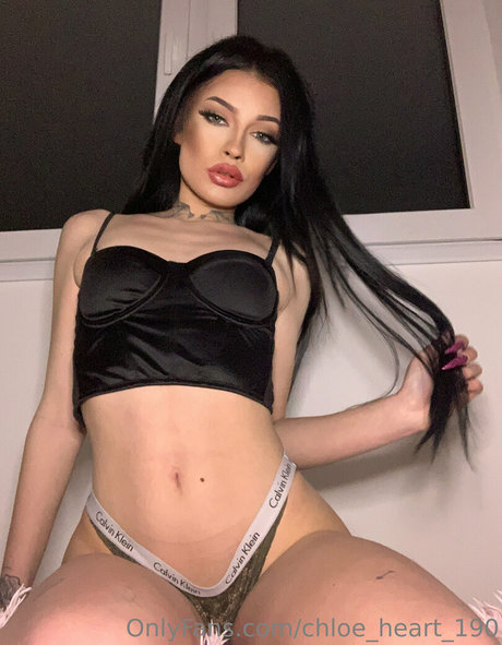 Foto di nudo di fuga di OnlyFans di Chloeheart190