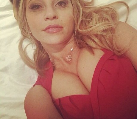 Foto di nudo di fuga di OnlyFans di Tara Strong