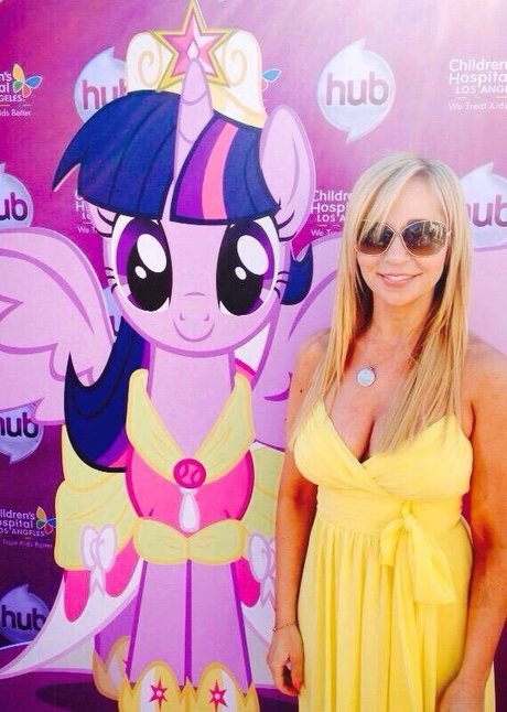 Foto di nudo di fuga di OnlyFans di Tara Strong