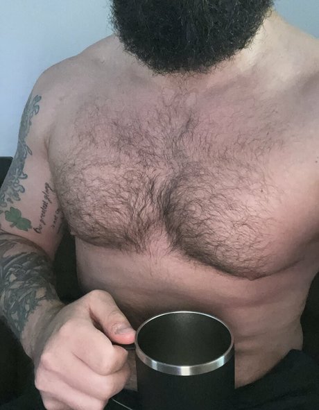 Thecavemanxxx