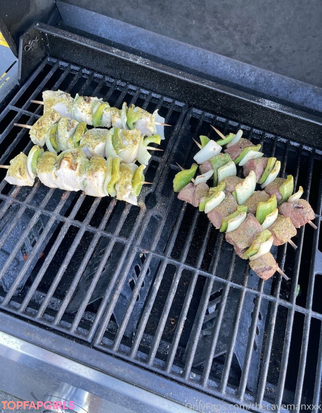 Foto di nudo di fuga di OnlyFans di Thecavemanxxx #22 Foto di nudo di fuga di OnlyFans di Thecavemanxxx #22