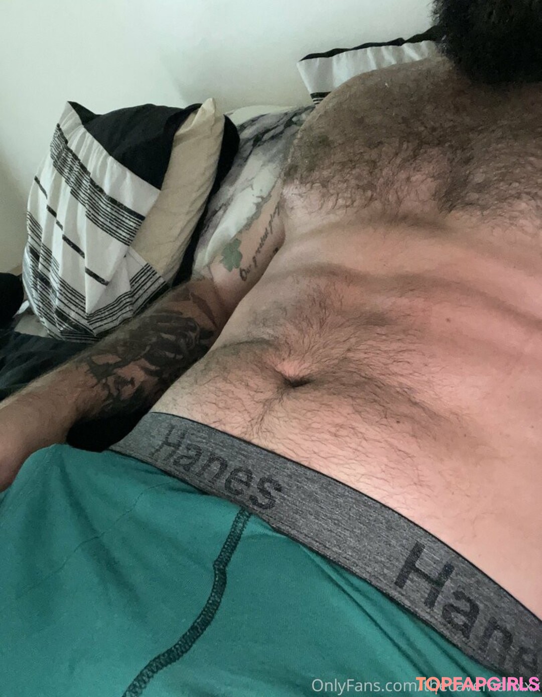 Foto di nudo di fuga di OnlyFans di Thecavemanxxx #28 Foto di nudo di fuga di OnlyFans di Thecavemanxxx #28