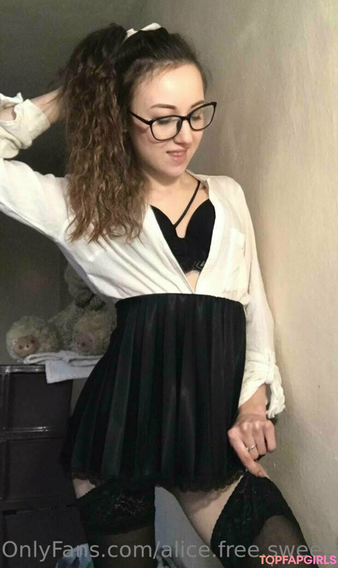 Foto di nudo di fuga di OnlyFans di Alicefreesweets #18 Foto di nudo di fuga di OnlyFans di Alicefreesweets #18