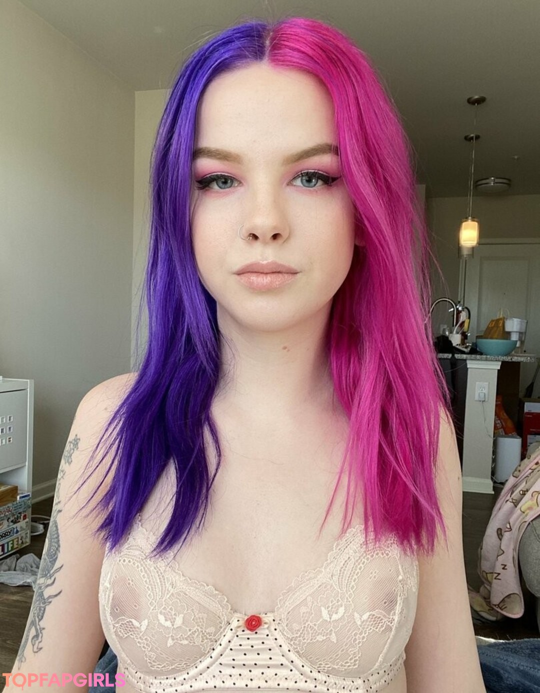 Foto di nudo di fuga di OnlyFans di Thesilvermoon #1072
