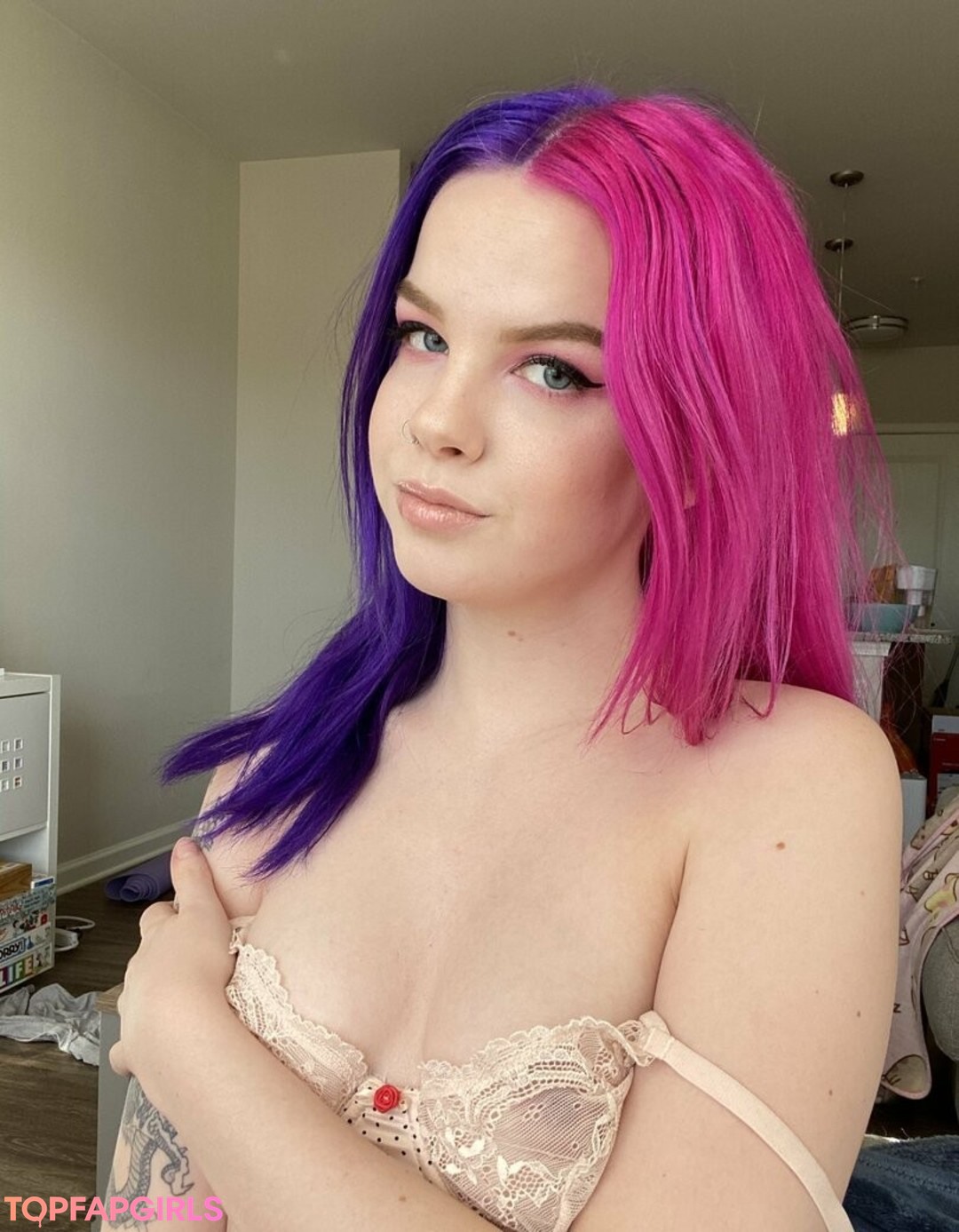 Foto di nudo di fuga di OnlyFans di Thesilvermoon #1076