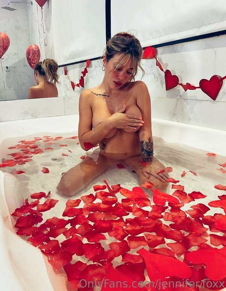 Foto di nudo di fuga di OnlyFans di Jenniferfoxx