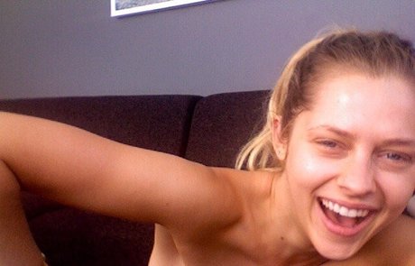 Foto di nudo di fuga di OnlyFans di Teresa Palmer