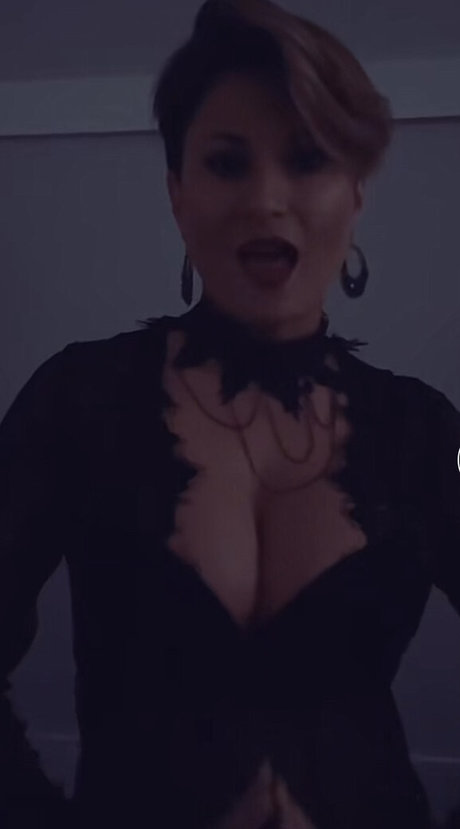 Foto di nudo di fuga di OnlyFans di Brandy Canaday