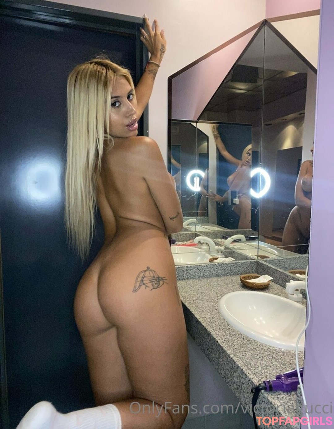 Foto di nudo di fuga di OnlyFans di Victoriagucci #110 Foto di nudo di fuga di OnlyFans di Victoriagucci #110
