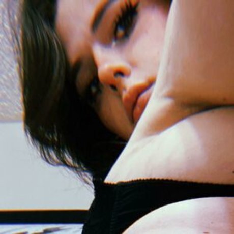 Foto di nudo di fuga di OnlyFans di Cailythecat