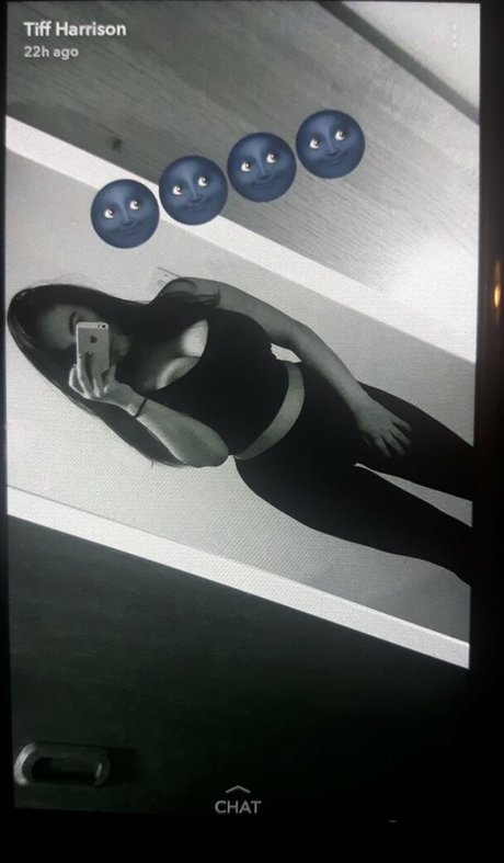 Foto di nudo di fuga di OnlyFans di Tiffany Harrison