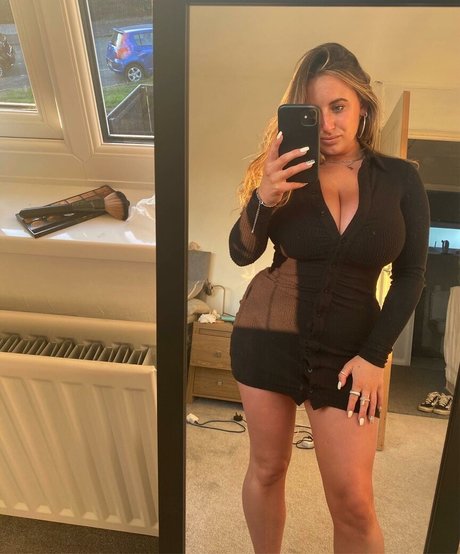 Foto di nudo di fuga di OnlyFans di Tiffany Harrison