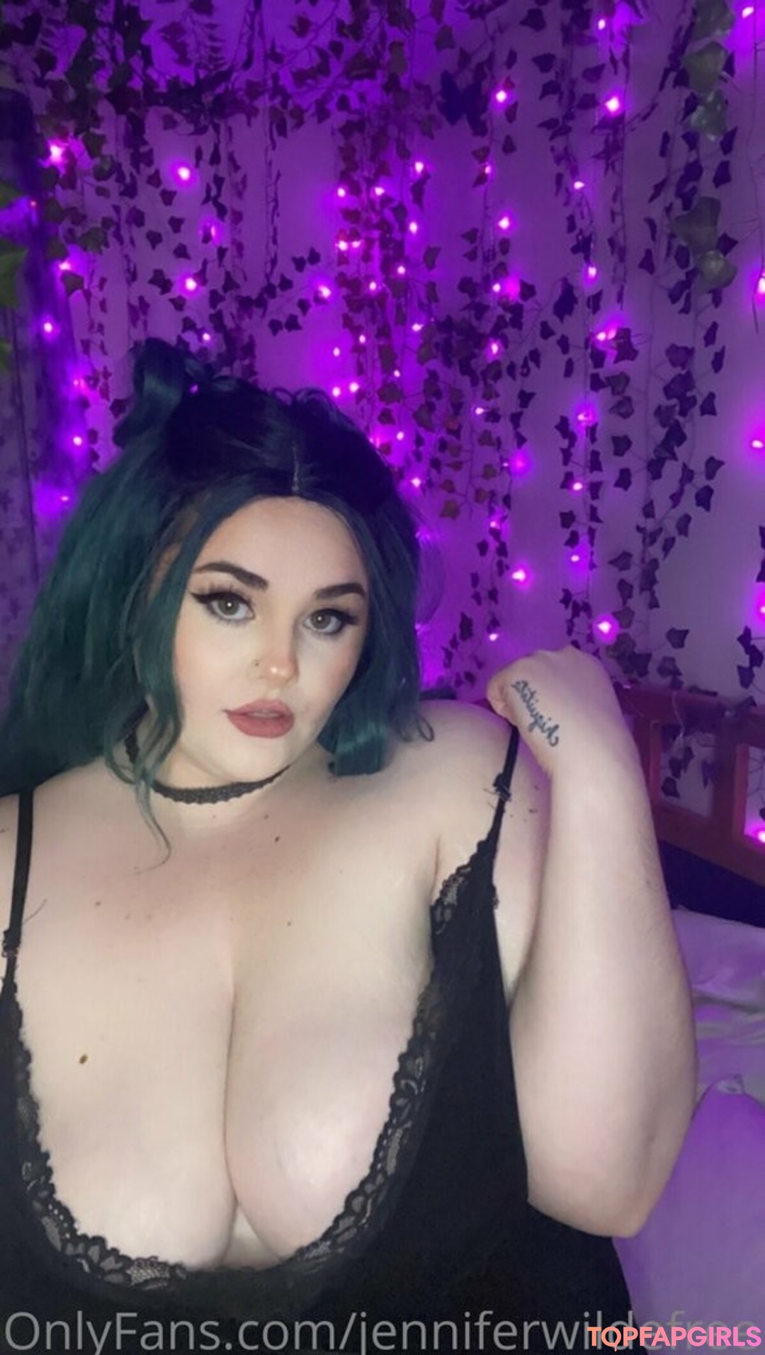 Foto di nudo di fuga di OnlyFans di Jenniferwildefree #13 Foto di nudo di fuga di OnlyFans di Jenniferwildefree #13