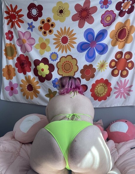 Foto di nudo di fuga di OnlyFans di Cherryjambaby