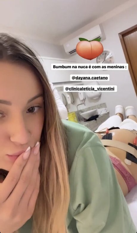 Foto di nudo di fuga di OnlyFans di Larissa Scherrer