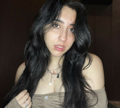 Foto di nudo di fuga di OnlyFans di Jennmelon