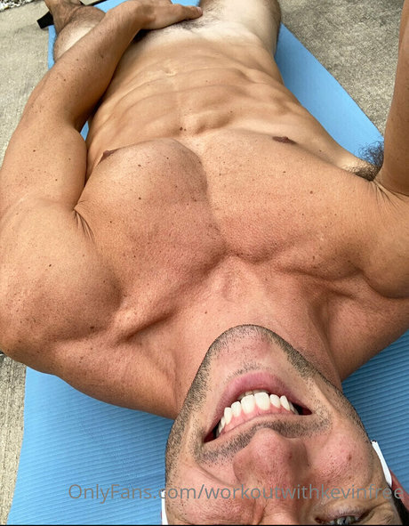 Foto di nudo di fuga di OnlyFans di Workoutwithkevinfree