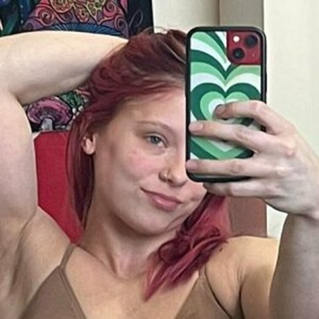 Foto di nudo di fuga di OnlyFans di Fitbycharlotte