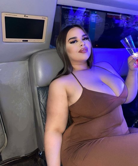 Curvyexoticaa