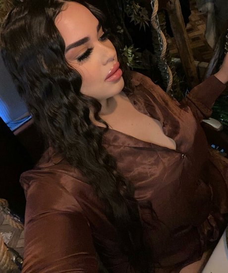 Foto di nudo di fuga di OnlyFans di Curvyexoticaa
