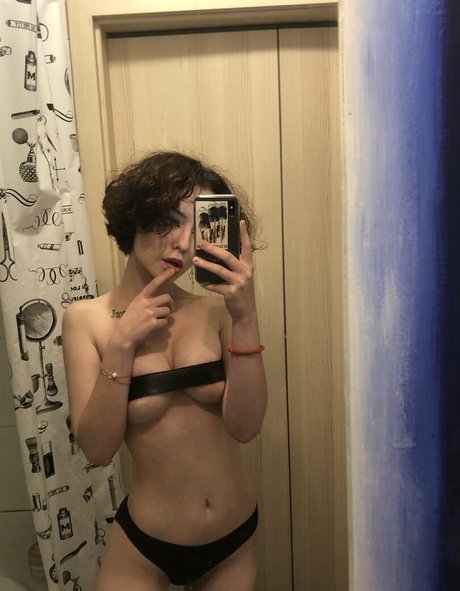 Foto di nudo di fuga di OnlyFans di Badgurltati