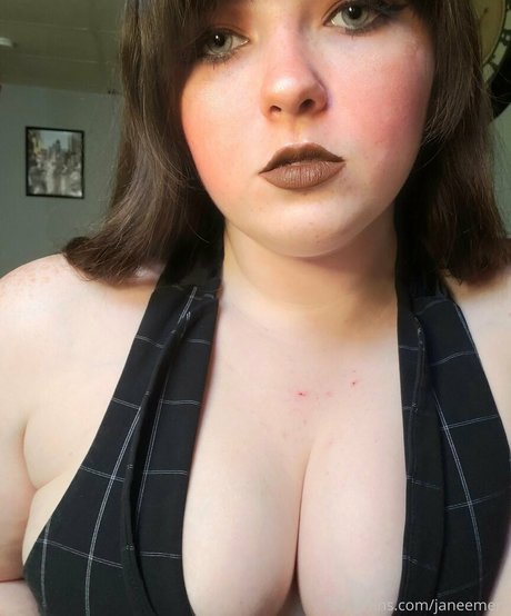 Foto di nudo di fuga di OnlyFans di Janeemery