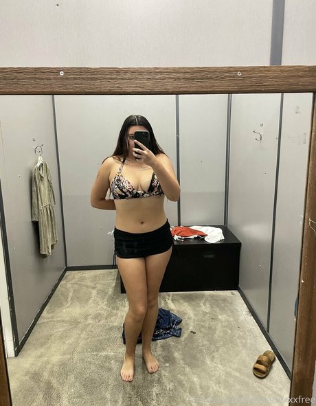 Foto di nudo di fuga di OnlyFans di Loserlexxxfree