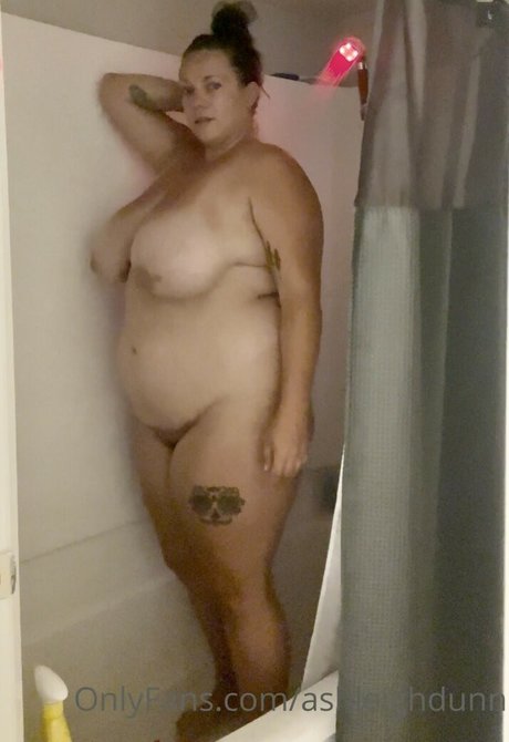 Foto di nudo di fuga di OnlyFans di Ashleighdunn