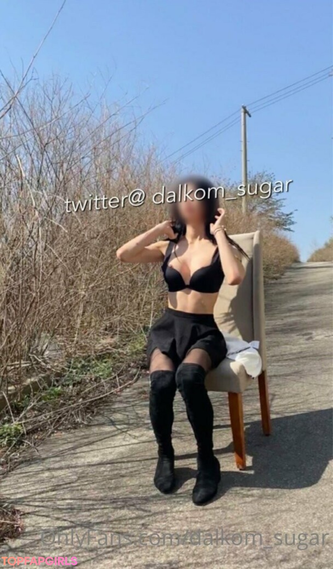 Foto di nudo di fuga di OnlyFans di Dalkomsugar #4 Foto di nudo di fuga di OnlyFans di Dalkomsugar #4