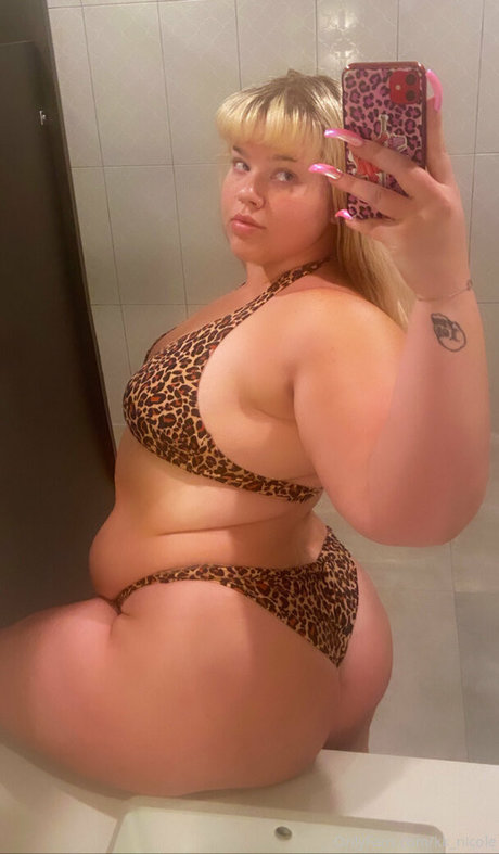 Foto di nudo di fuga di OnlyFans di Sweetlikesugar999