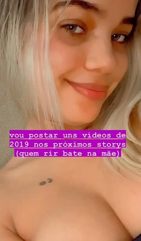 Foto di nudo di fuga di OnlyFans di Joyce Santos