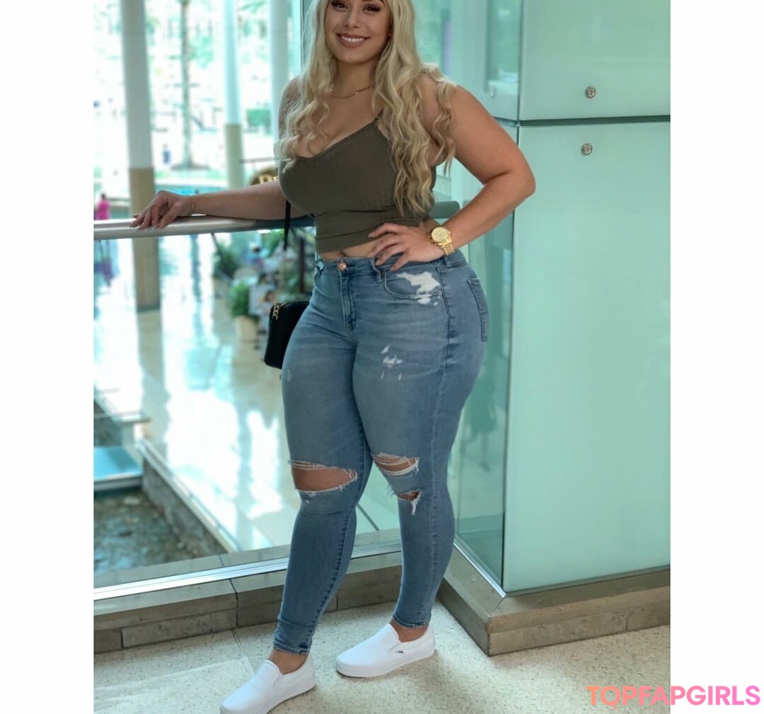 Foto di nudo di fuga di OnlyFans di Blondiemami #11 Foto di nudo di fuga di OnlyFans di Blondiemami #11