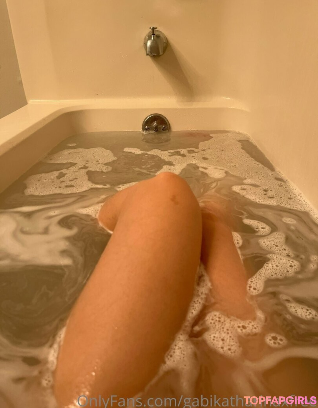 Foto di nudo di fuga di OnlyFans di Gabikatharinaxfree #5 Foto di nudo di fuga di OnlyFans di Gabikatharinaxfree #5