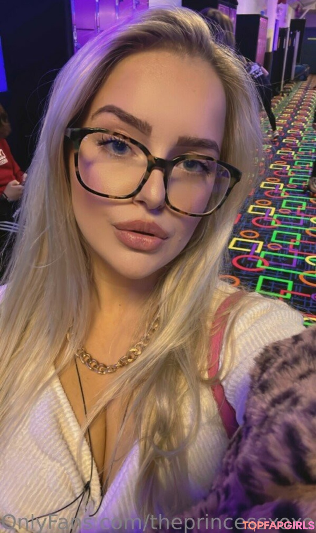 Foto di nudo di fuga di OnlyFans di Theprincessxoxocharm #3 Foto di nudo di fuga di OnlyFans di Theprincessxoxocharm #3