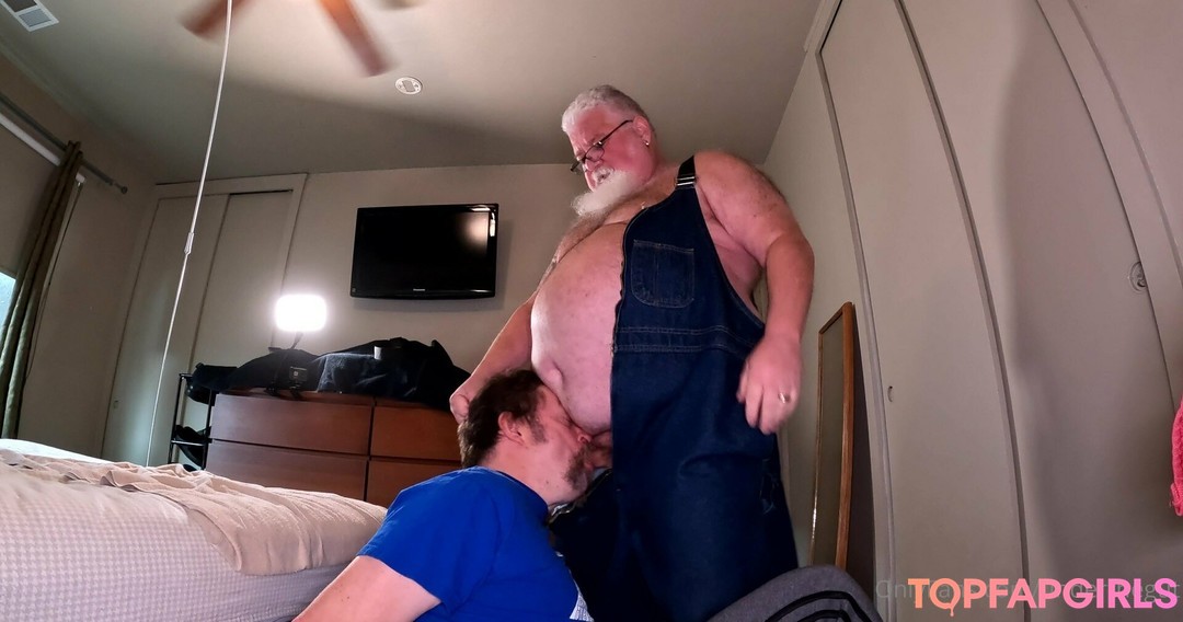 Foto di nudo di fuga di OnlyFans di Underthegut #89 Foto di nudo di fuga di OnlyFans di Underthegut #89