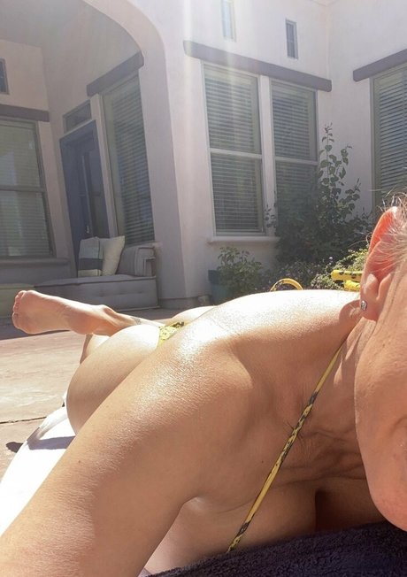 Foto di nudo di fuga di OnlyFans di Catalina Cruz